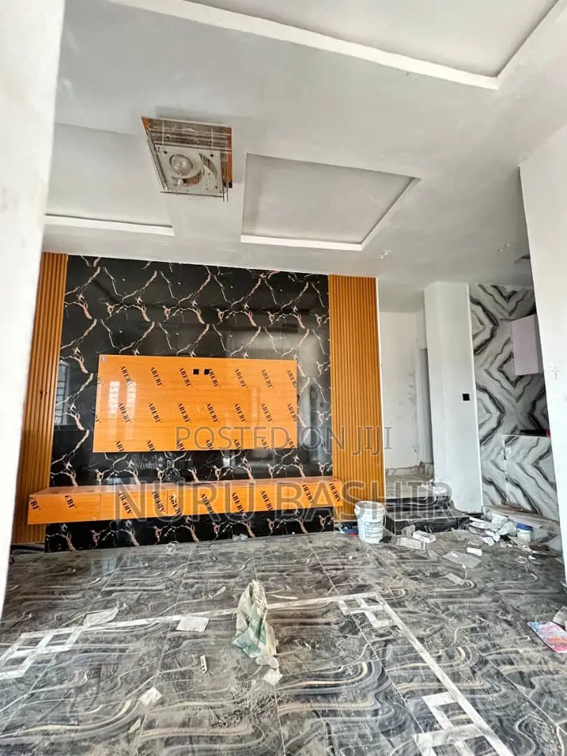 3bdrm Bungalow in Ologuneru, Eleyele for rent in Eleyele