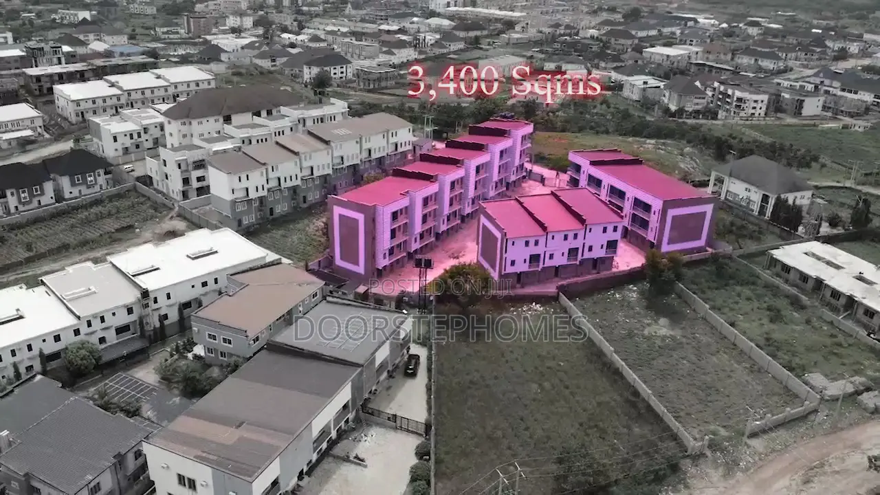 4bdrm Townhouse/Terrace in Serenity Park Estate, Life Camp for sale in Life Camp