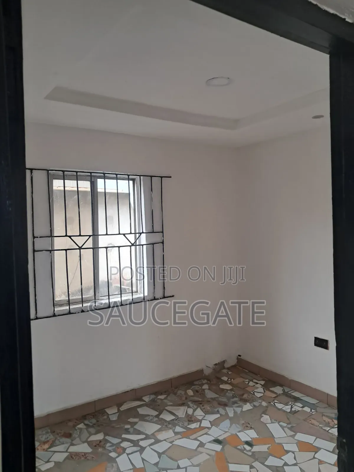 2bdrm Apartment in Old Ojo Under Bridge, Satelite Town for rent in Satelite Town