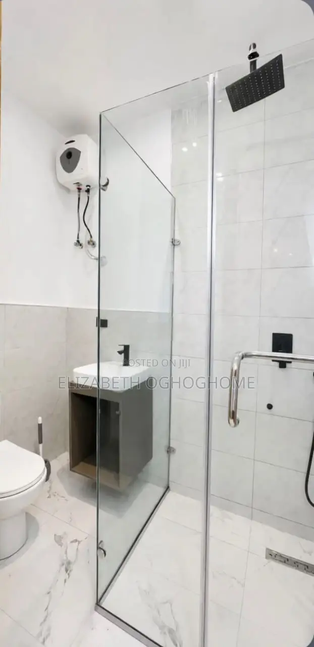 Furnished Mini Flat in Lekki Phase 1 for rent in Lekki Phase 1