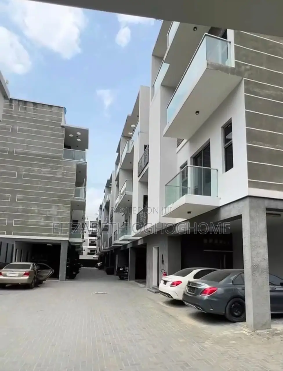 Furnished Mini Flat in Lekki Phase 1 for rent in Lekki Phase 1