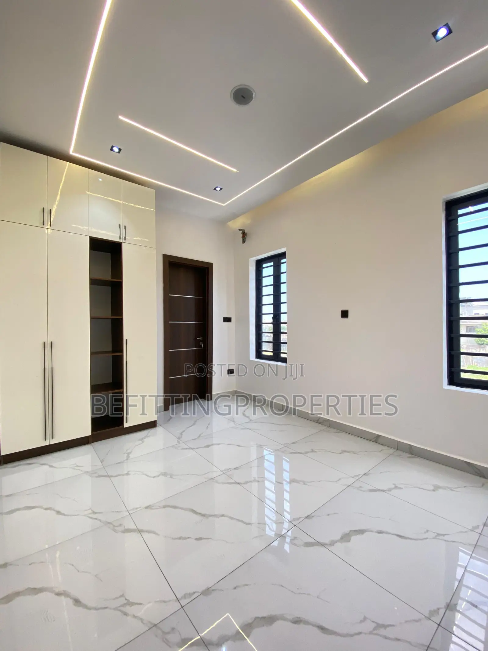 2bdrm Apartment in Ikate for sale in Ikate