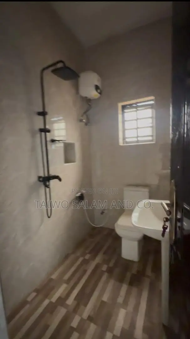 3bdrm Duplex in Egbeda / Egbeda for sale in Egbeda / Egbeda