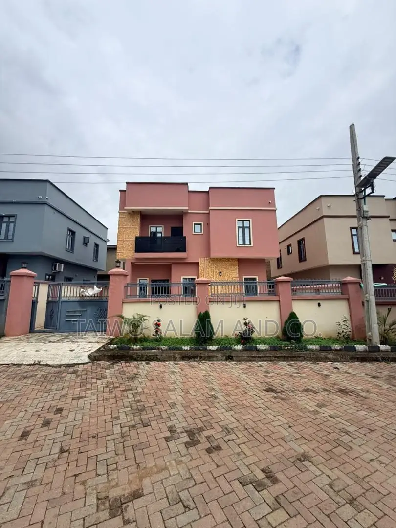 3bdrm Duplex in Egbeda / Egbeda for sale in Egbeda / Egbeda