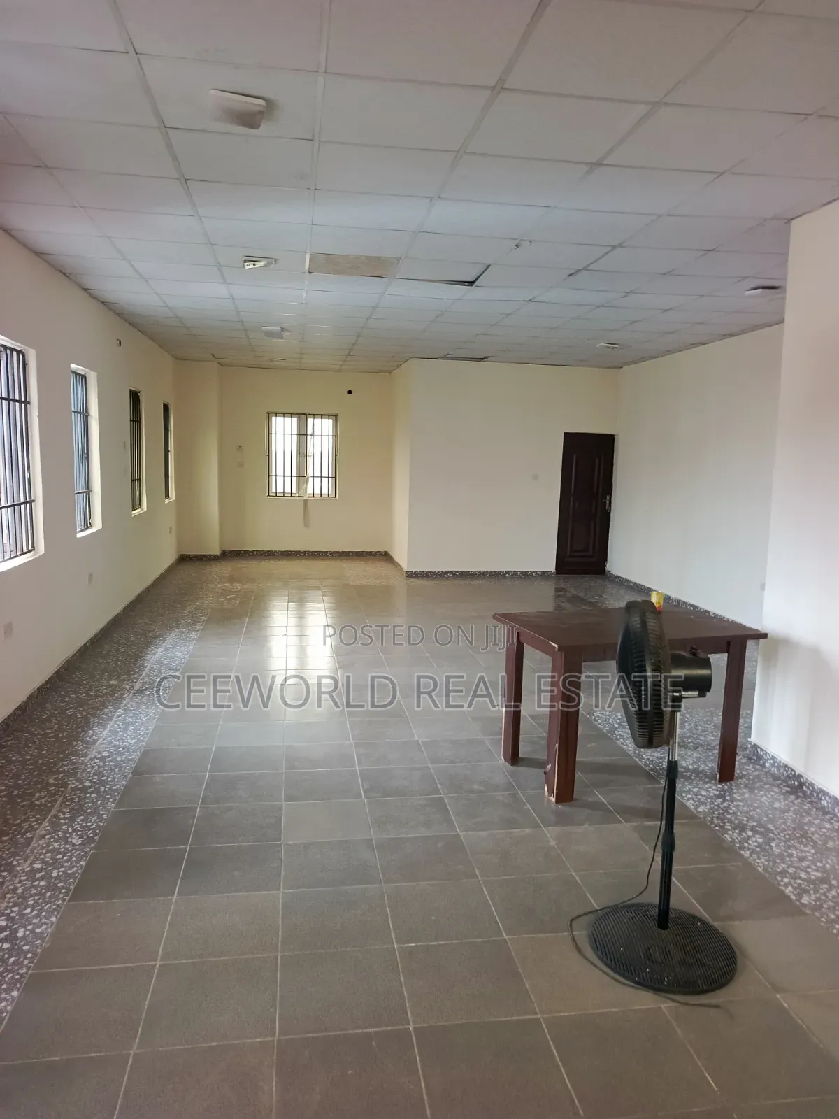 Very Spacious Open Plan Office Space Available at Vertinary Mokola in Adamasingba