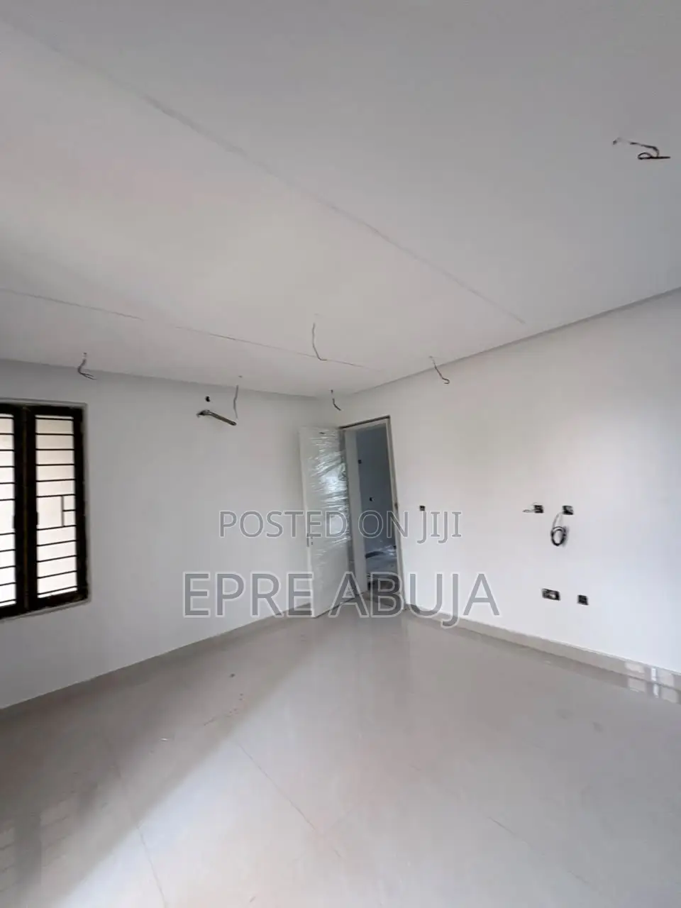 5bdrm Townhouse/Terrace in Wuse 2 for sale in Wuse 2