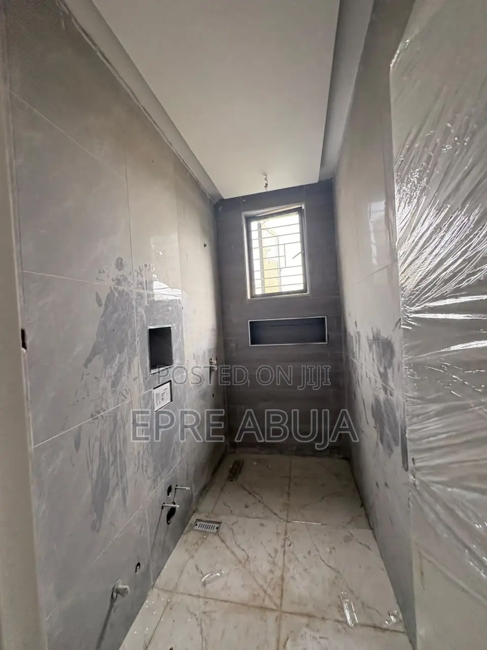 5bdrm Townhouse/Terrace in Wuse 2 for sale in Wuse 2