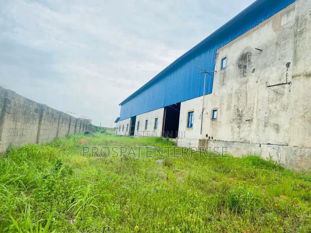 Industrial Warehouse & 1-Acre Property in Obafemi-Owode