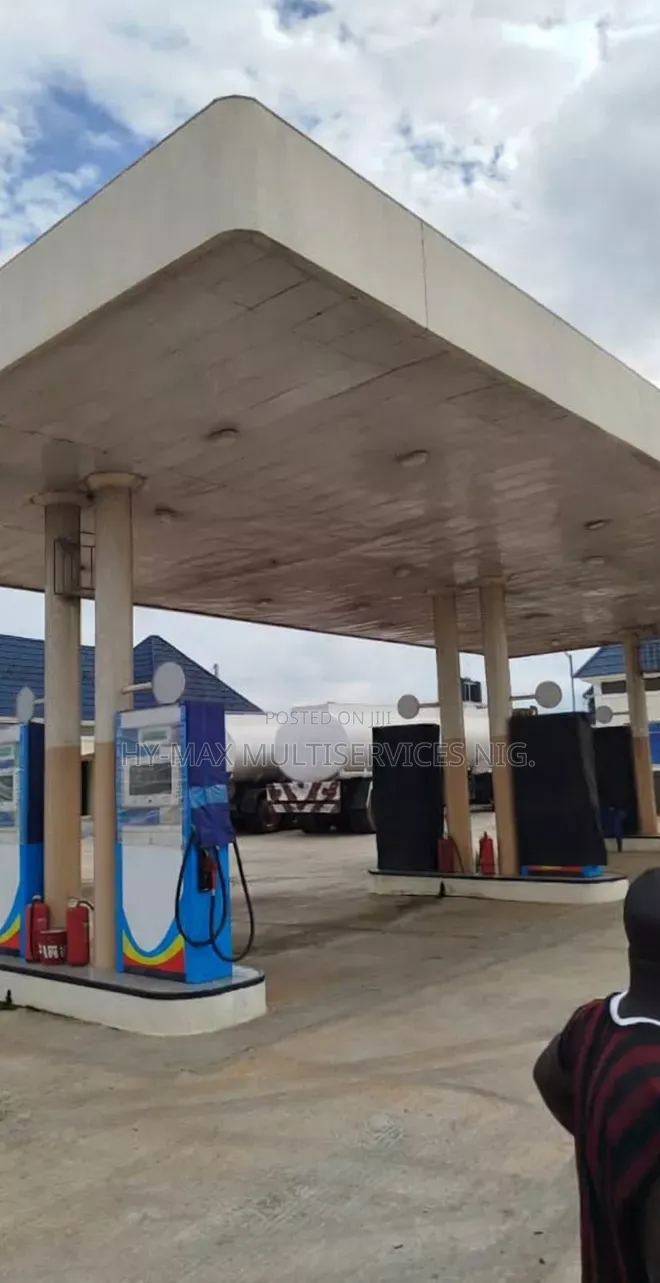 Mega Strategic Filling Station for Lease at Abuja/Kaduna Road, Suleja in Suleja