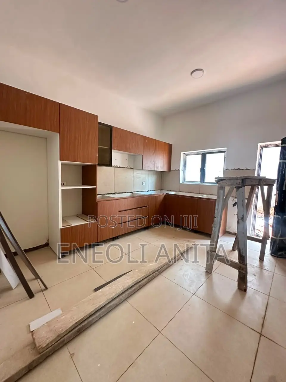 5bdrm Duplex in Life Camp for sale in Life Camp