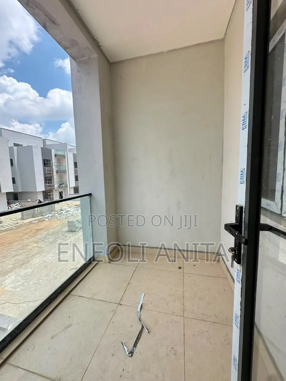 5bdrm Duplex in Life Camp for sale in Life Camp