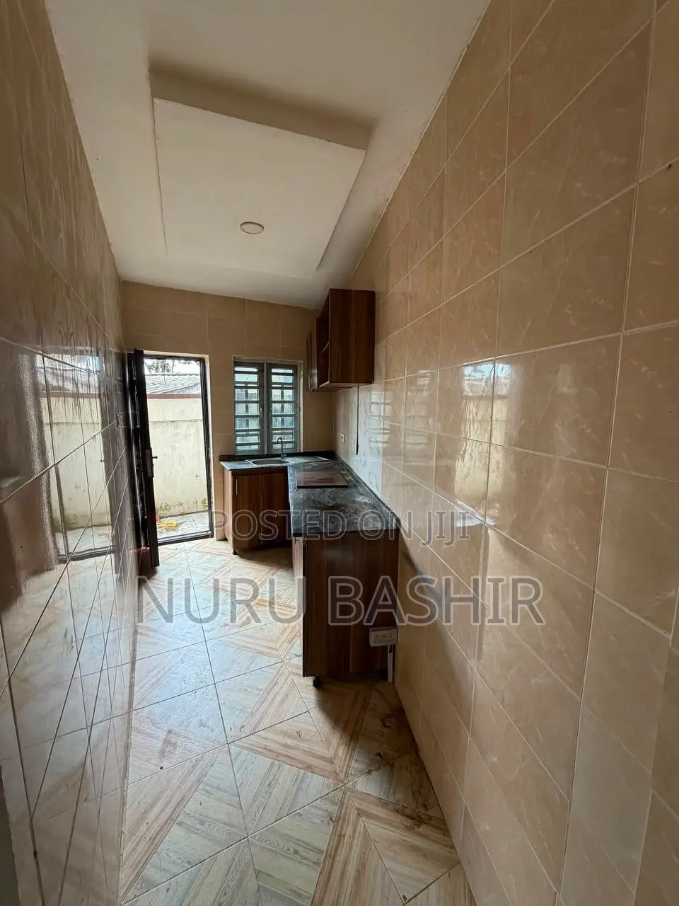 1bdrm Bungalow in Ikolaba, Bodija for rent in Bodija