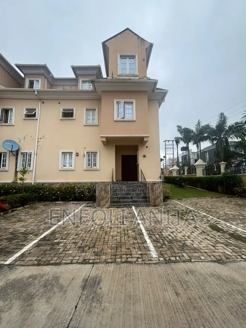 4bdrm Duplex in Life Camp for rent in Life Camp