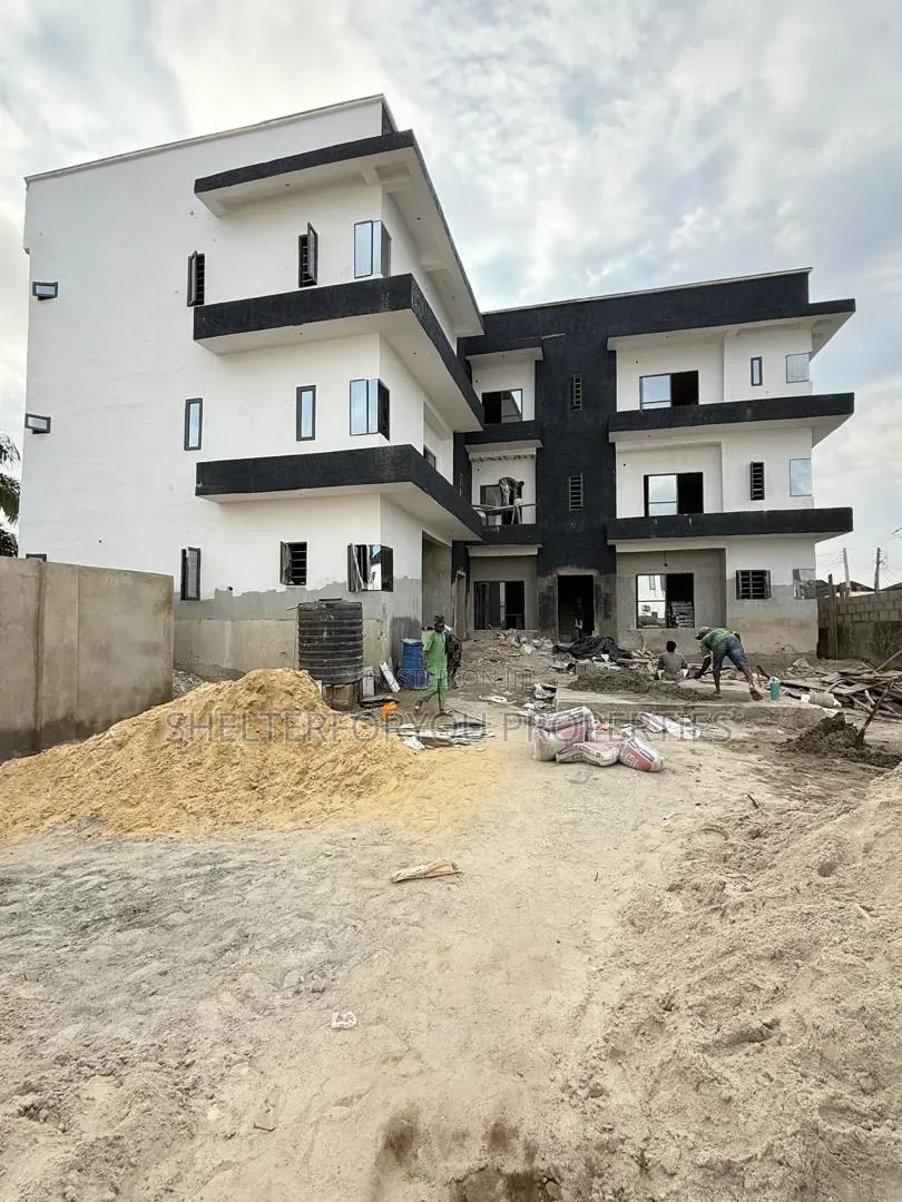 1bdrm Apartment in Sangotedo for sale in Sangotedo