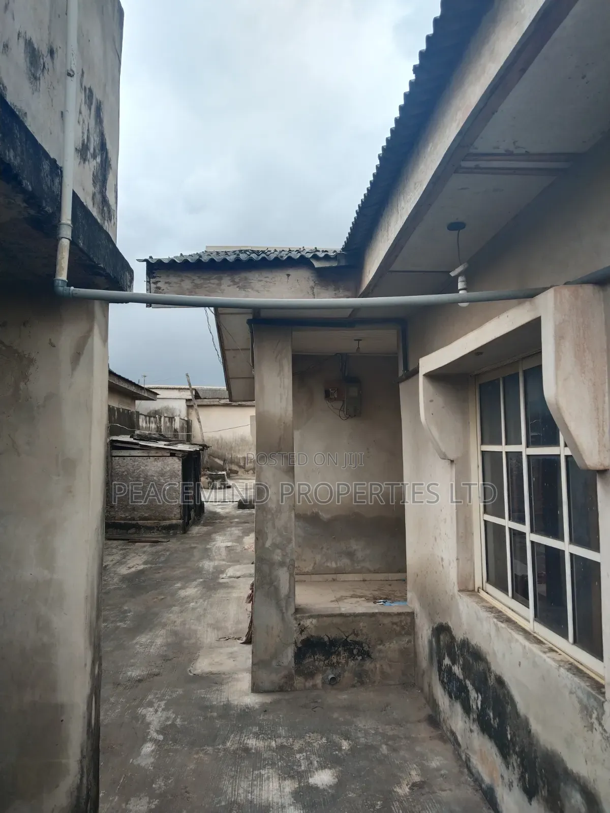 Furnished 3bdrm Bungalow in Ijebu Egbe for sale in Ijebu