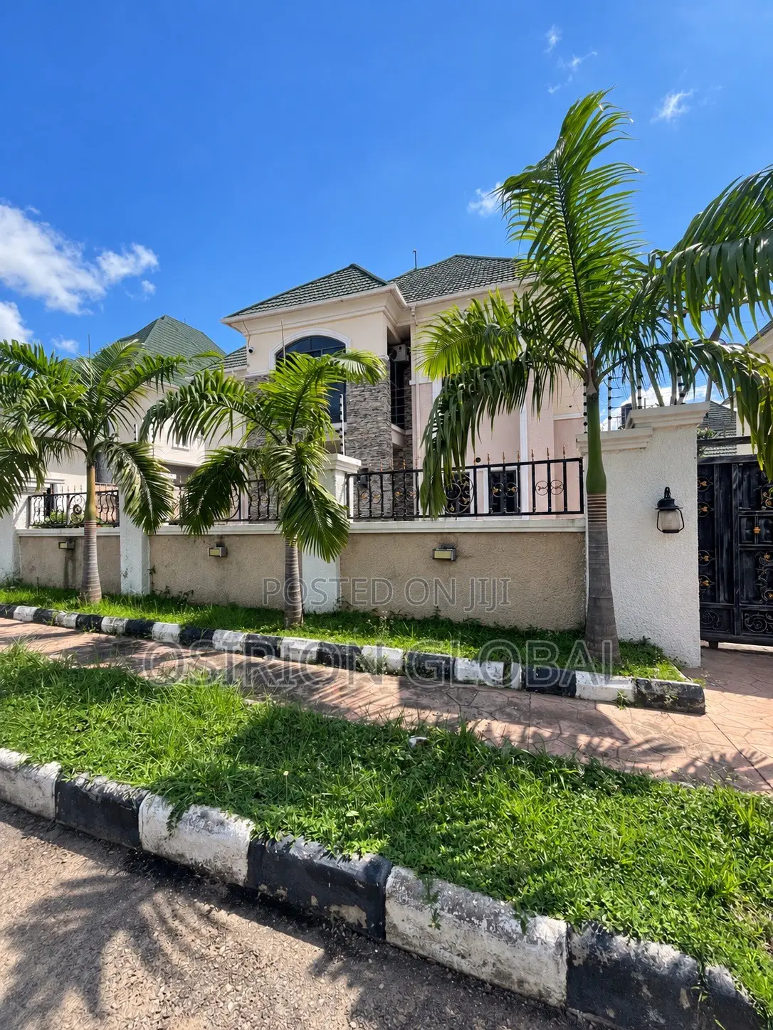Furnished 4bdrm House in Efab Estate, Gwarinpa for sale in Gwarinpa
