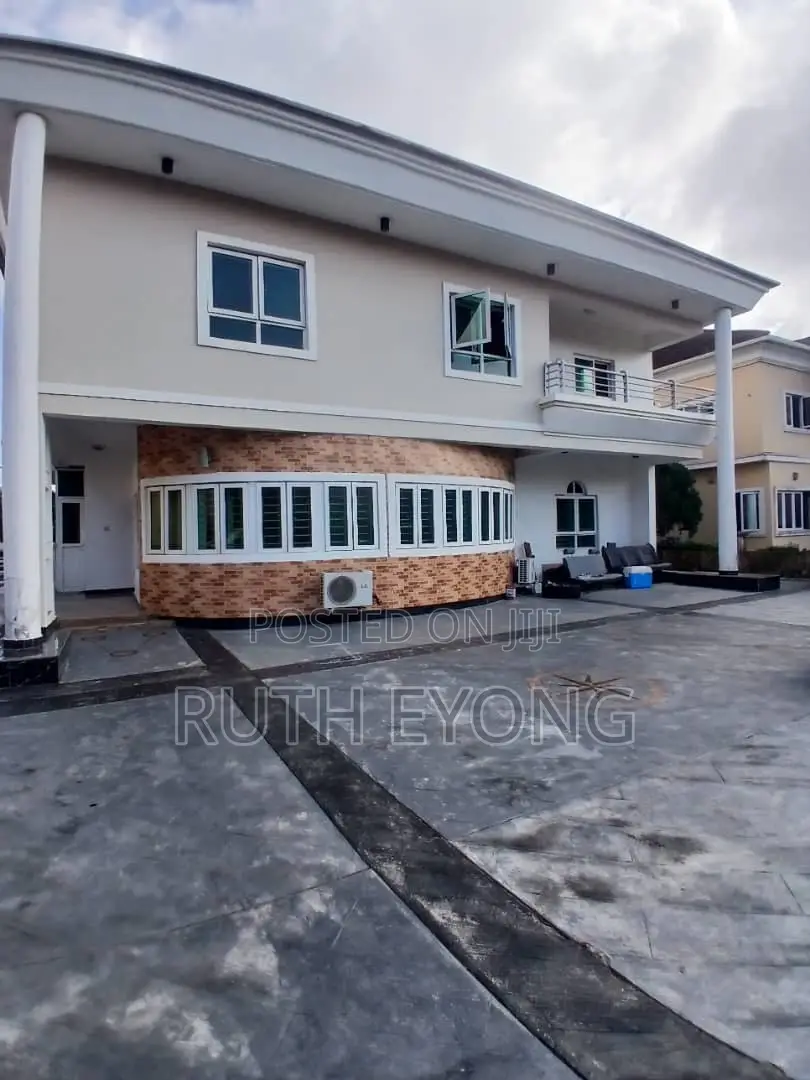 Furnished 1bdrm Apartment in Northern Foreshore, Chevron for rent in Chevron