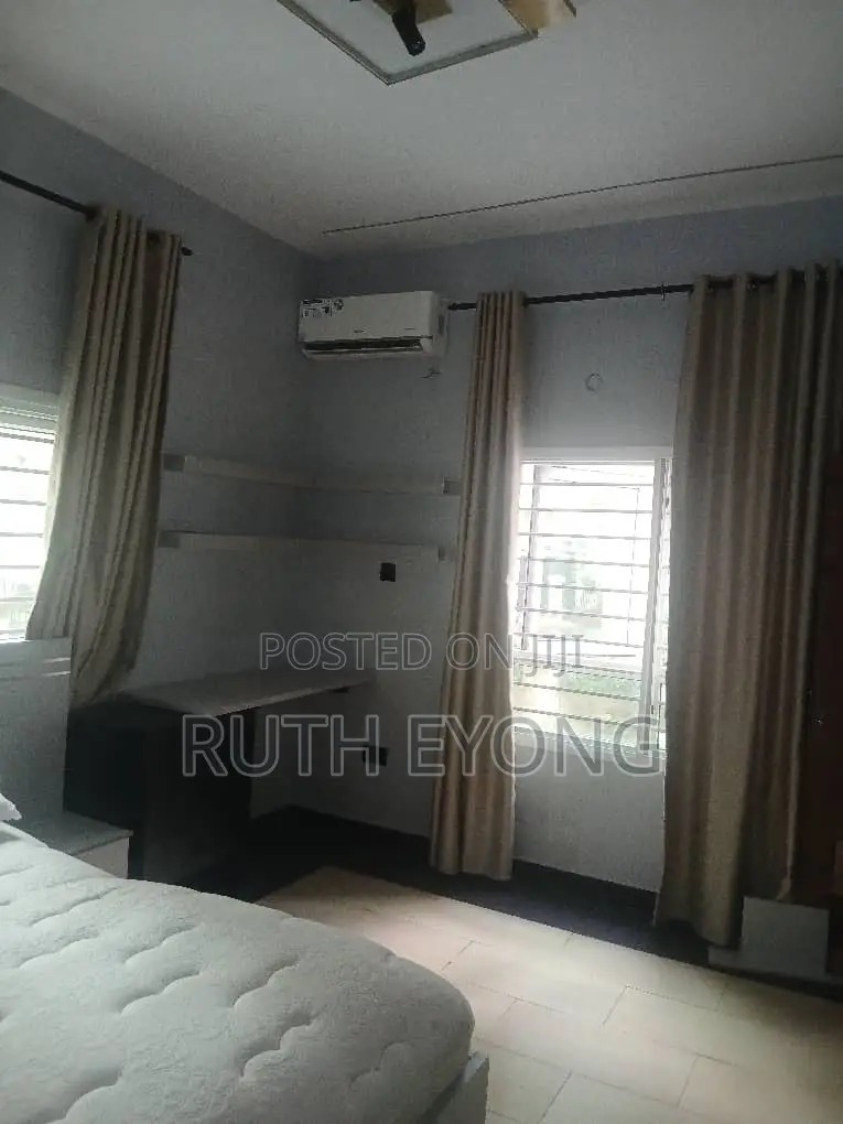 Furnished 1bdrm Apartment in Northern Foreshore, Chevron for rent in Chevron