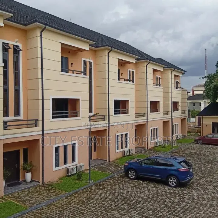 4bdrm Duplex in City Estate, GRA Phase 2 / Port-Harcourt for rent in GRA Phase 2 / Port-Harcourt