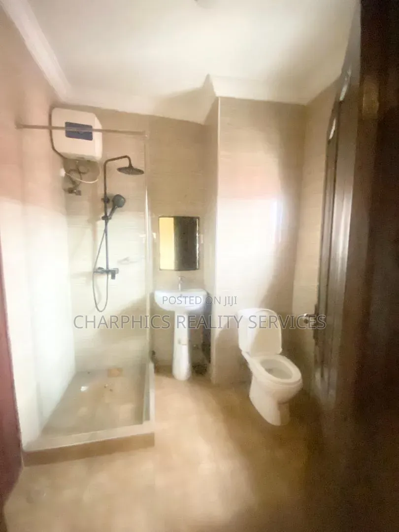 2bdrm Apartment in Lekki Phase 1 for rent in Lekki Phase 1
