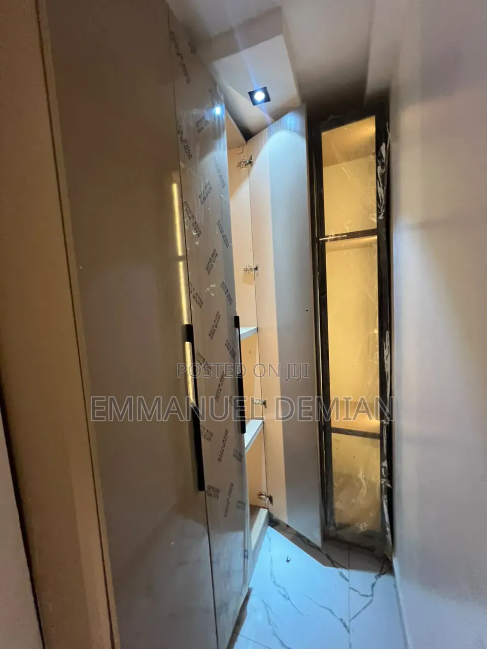 Mini Flat in Manglobal Estate, Life Camp for rent in Life Camp