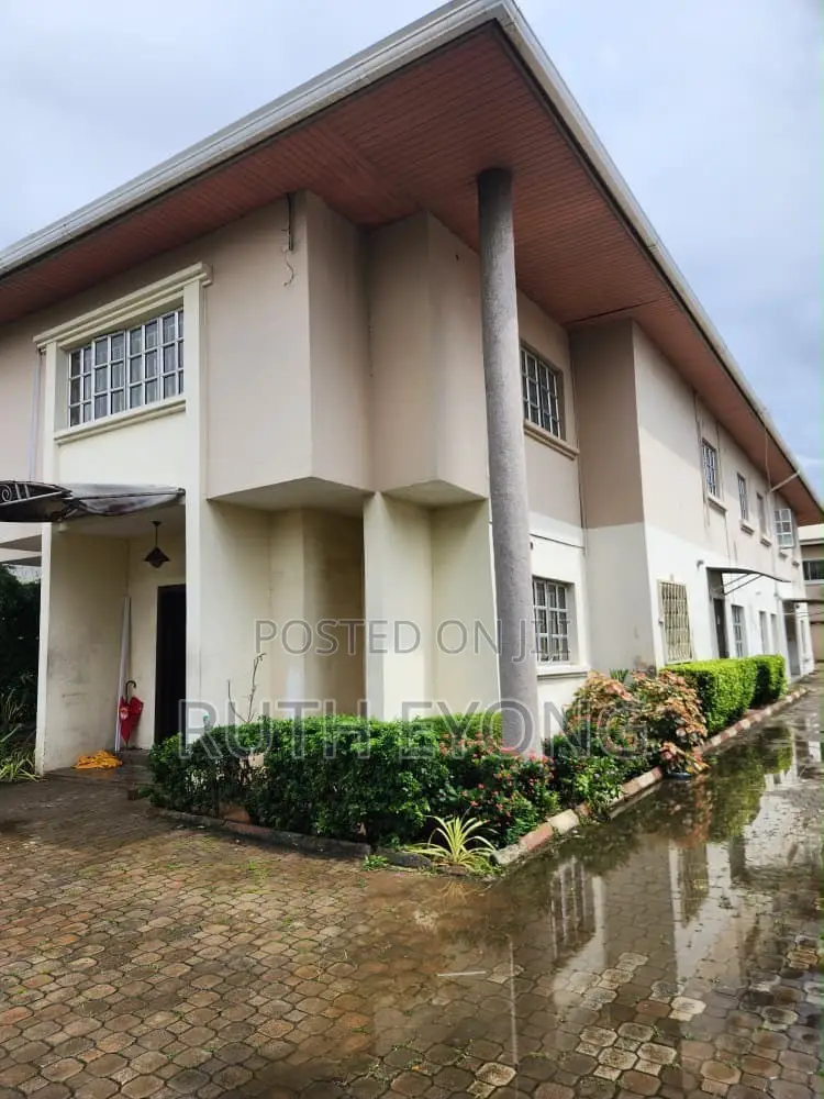3bdrm Apartment in Ikate for rent in Ikate
