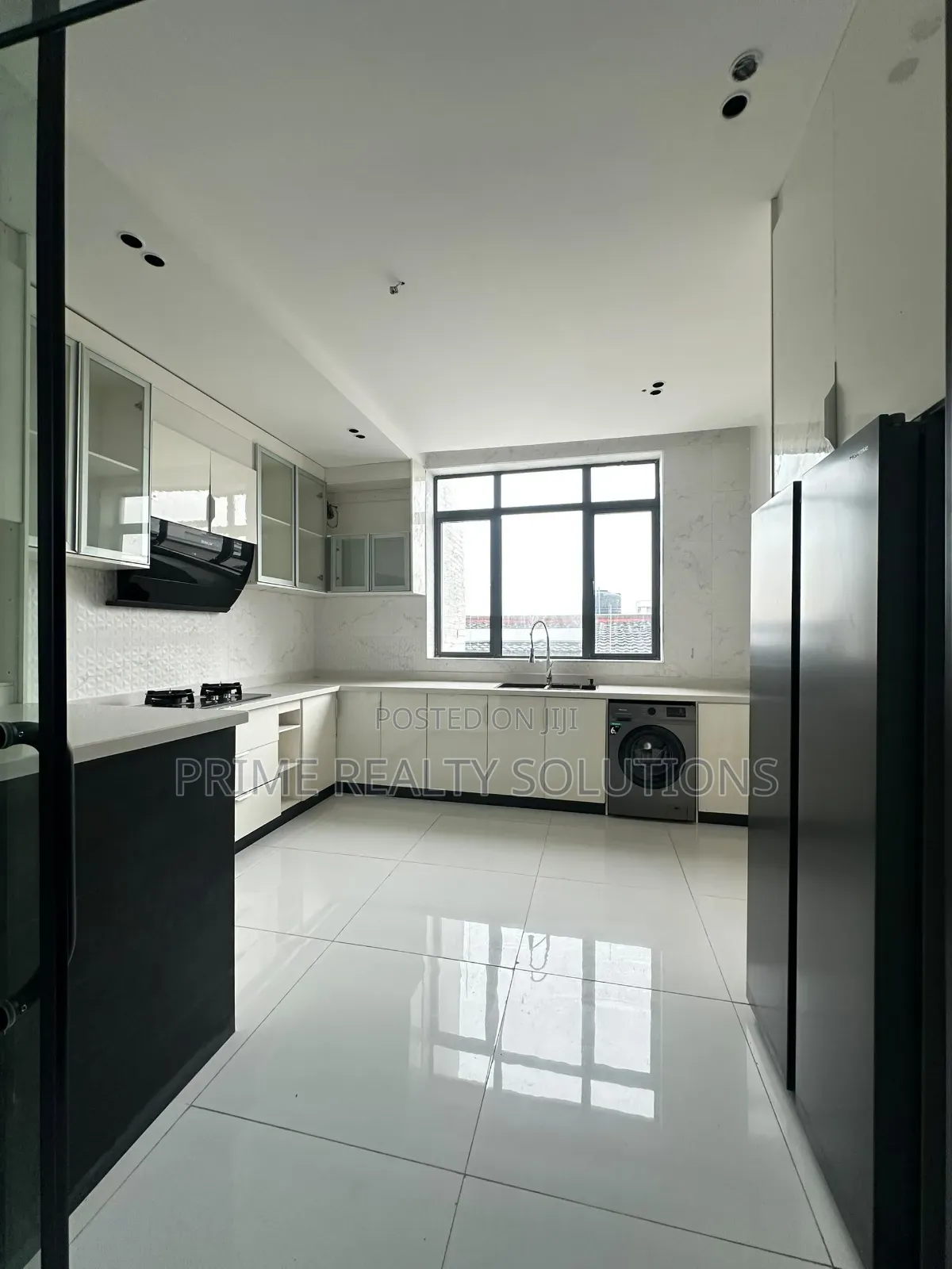 2bdrm Apartment in Ikate for sale in Ikate