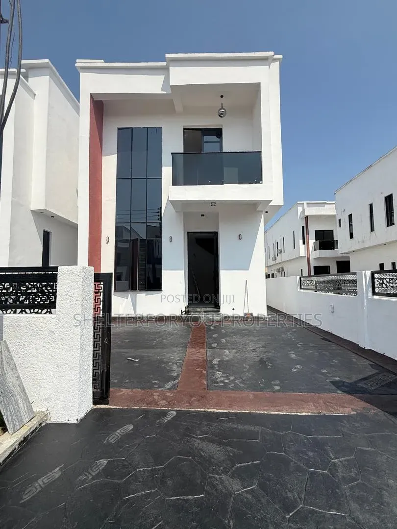 4bdrm Duplex in Sangotedo for sale in Sangotedo