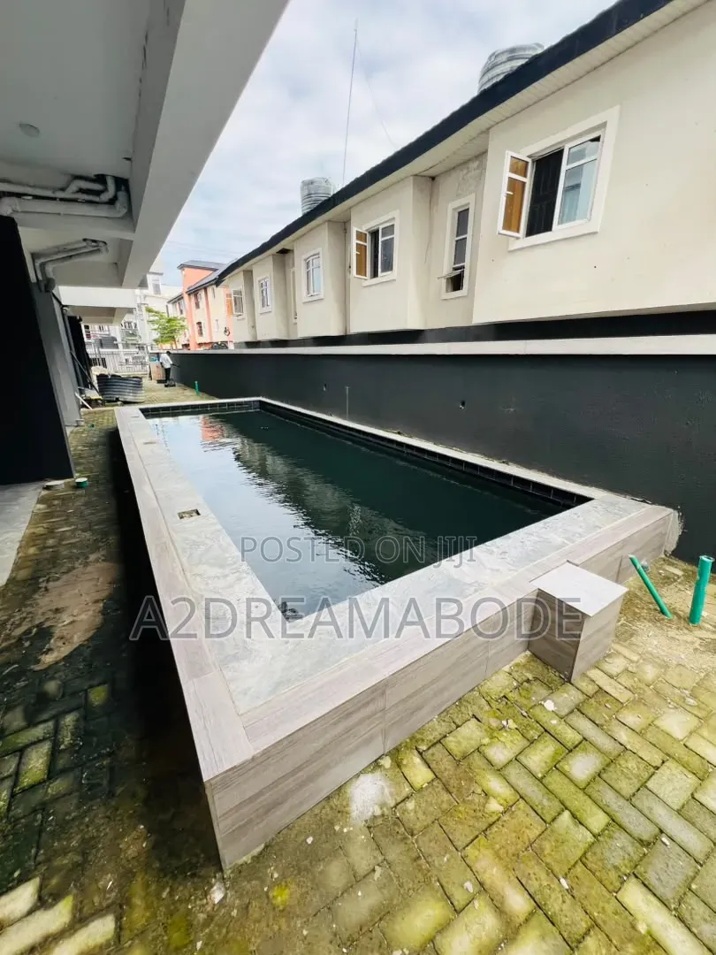 2bdrm Penthouse in Lekki, Ikate for sale in Ikate