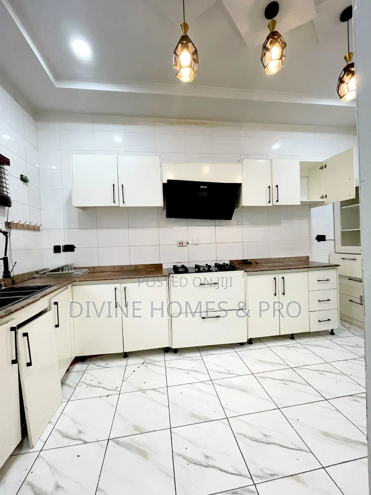 3bdrm Block of Flats in Katampe (Main) for rent in Katampe (Main)