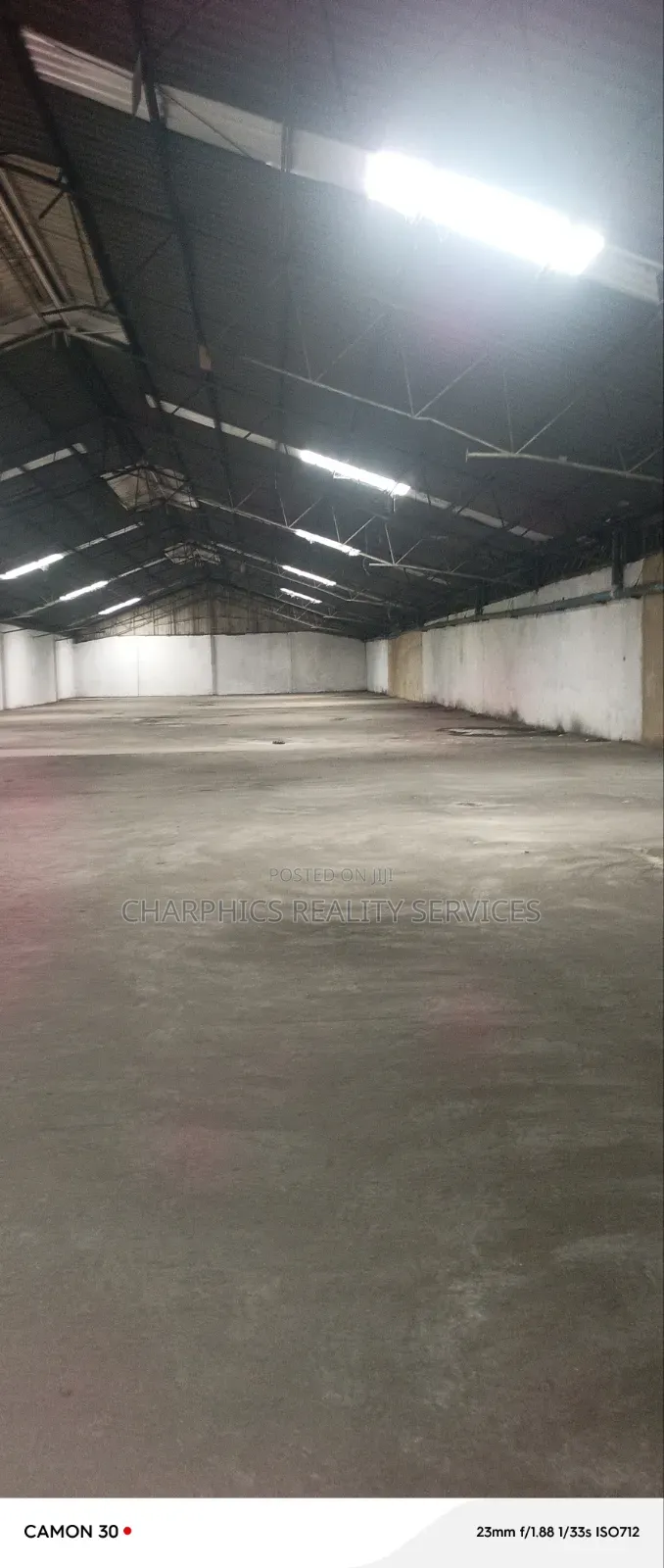 2,400sqm Warehouse Space Off Eric Moore Road Surulere, in Eric Moore