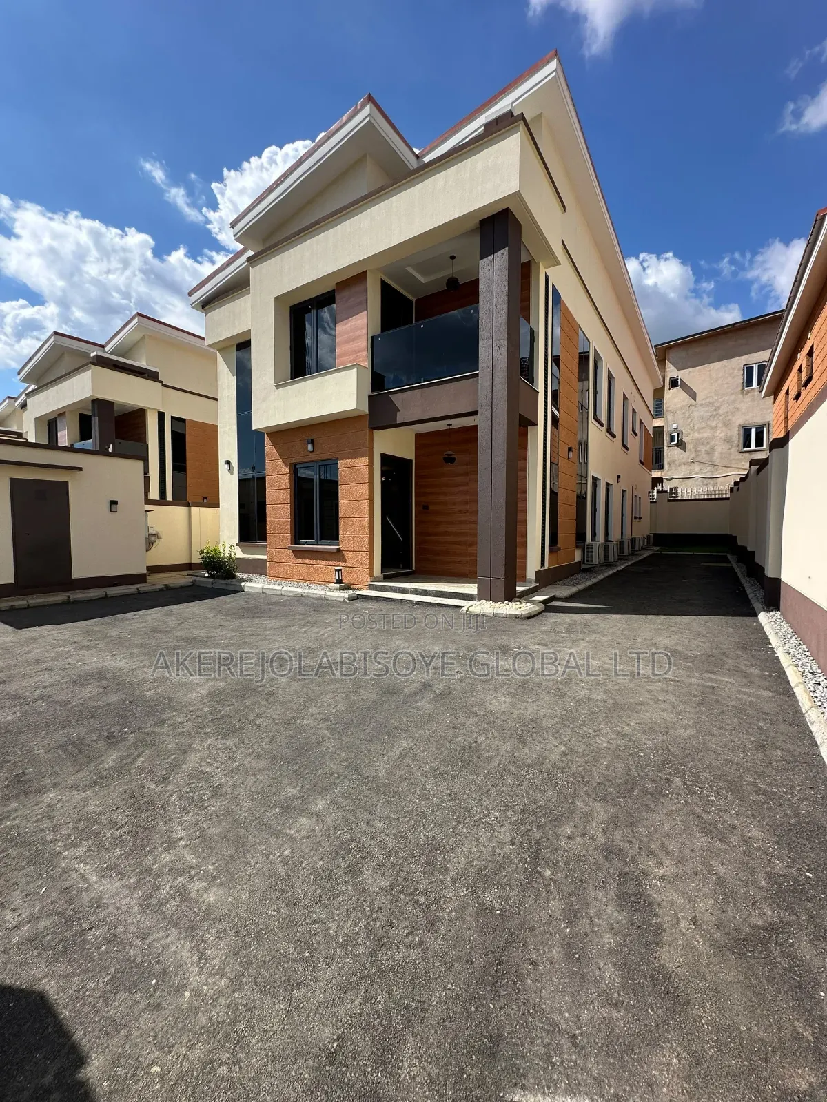 4bdrm Duplex in In An Estate for sale in Life Camp