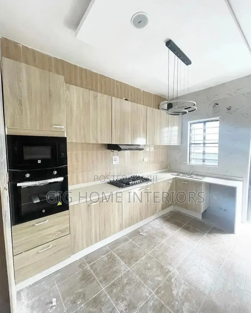 4bdrm Duplex in Ikota Gra, Ajah for sale in Ajah