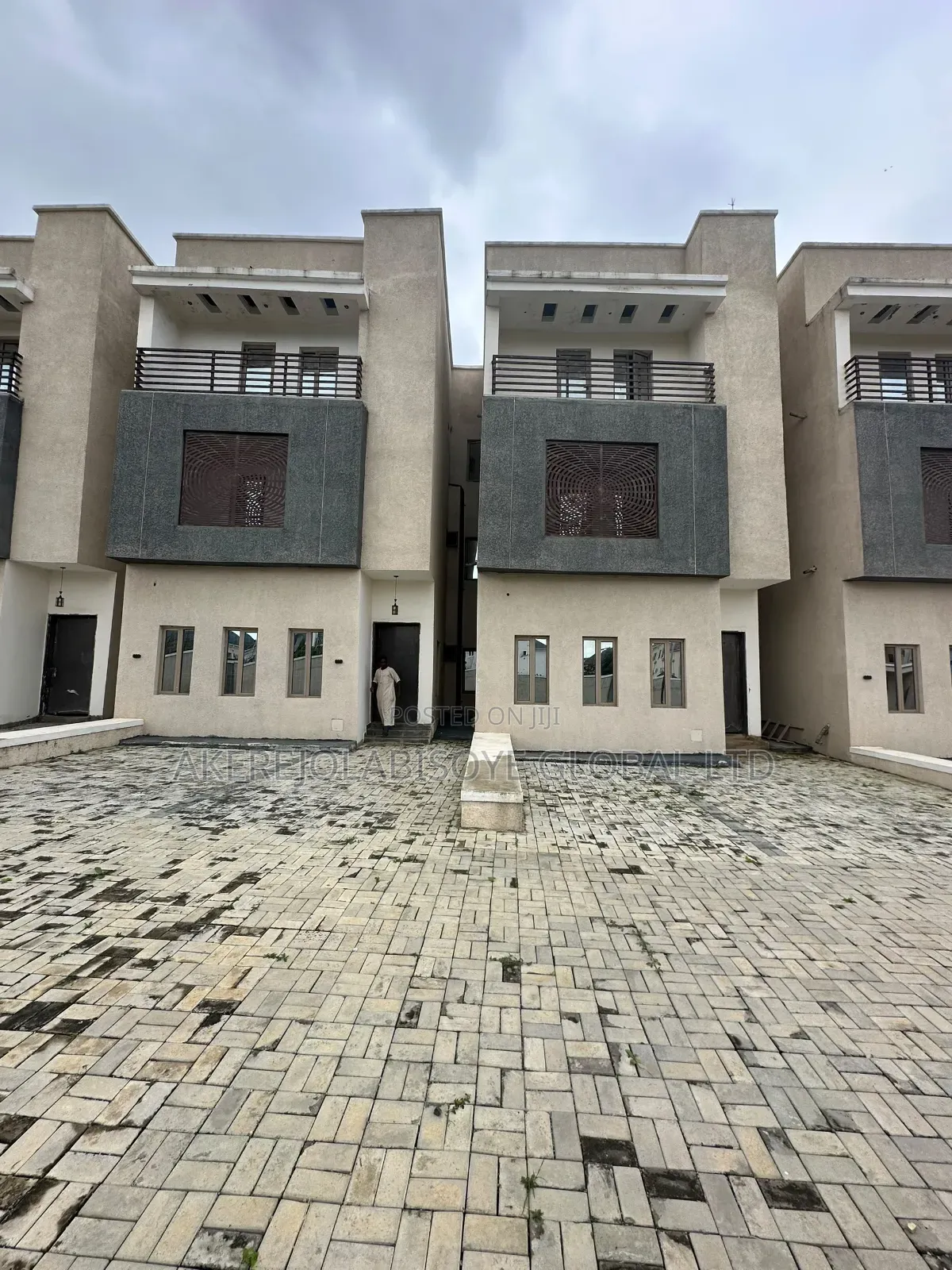 4bdrm Duplex in Beger Yard Lifecamp for sale in Life Camp