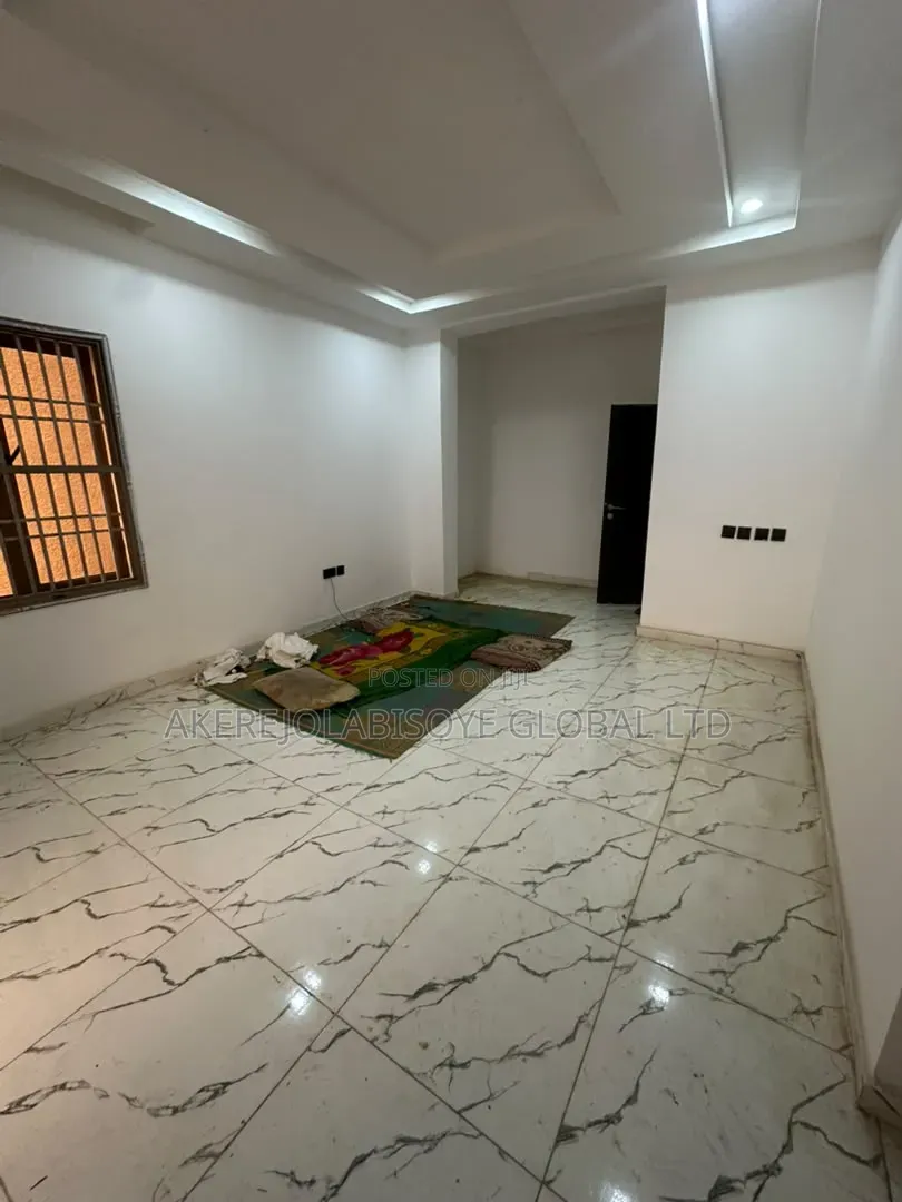 4bdrm Duplex in Beger Yard Lifecamp for sale in Life Camp