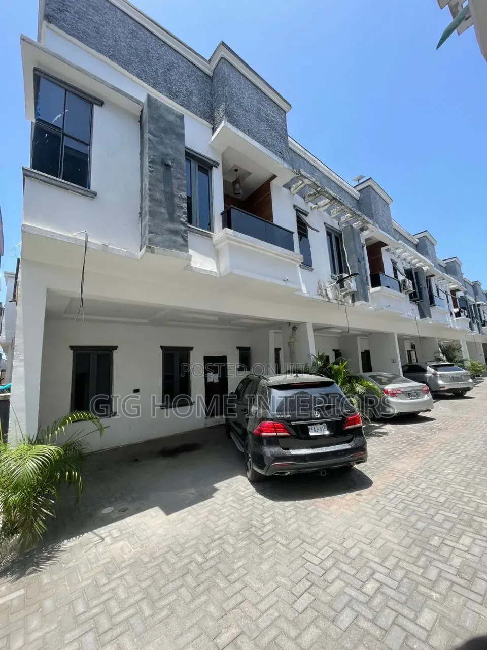 4bdrm Townhouse/Terrace in Ikota Gra, Ajah for sale in Ajah
