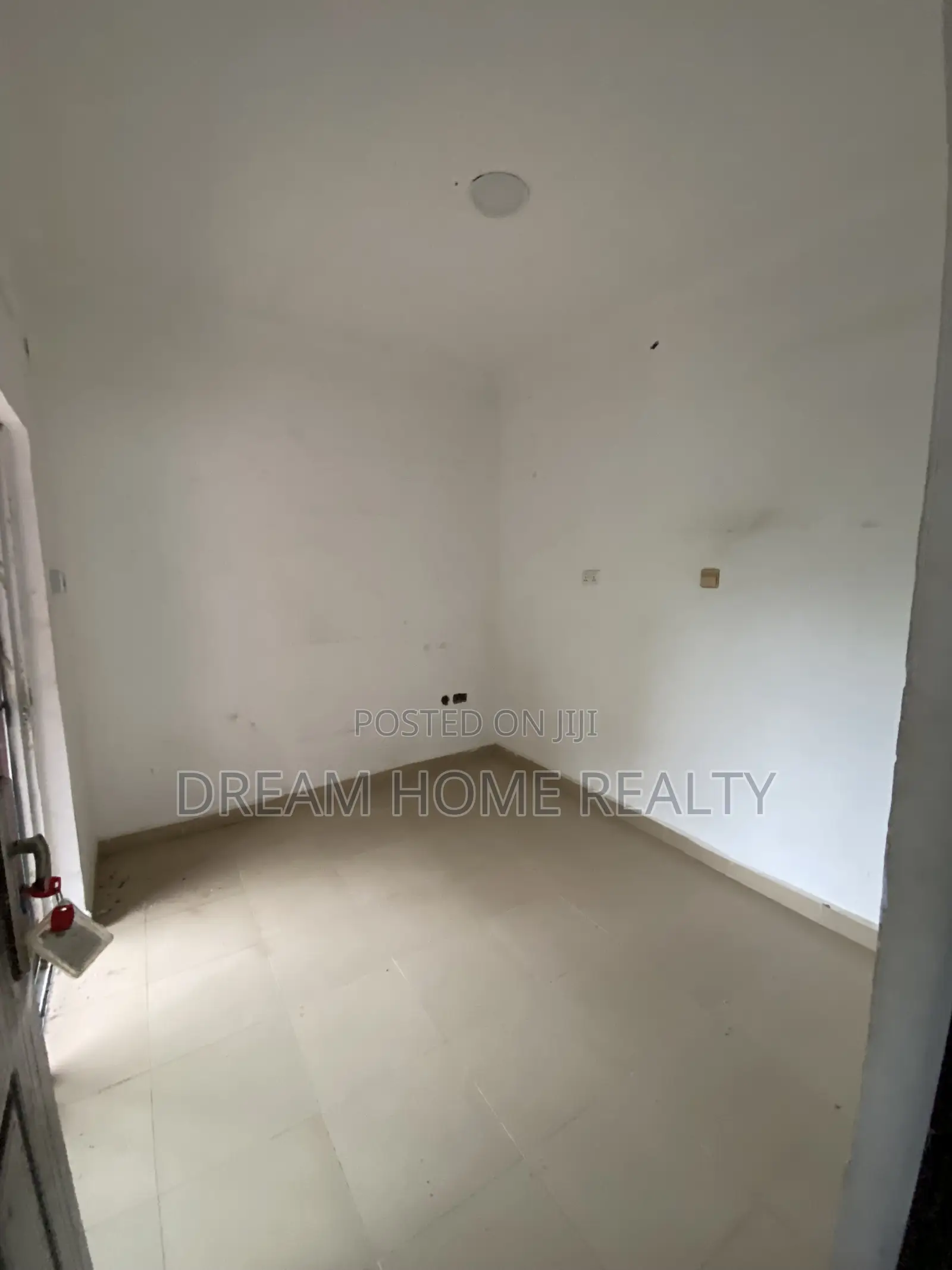 1bdrm Room & Parlour in Opposite Vgc for rent in VGC / Ajah