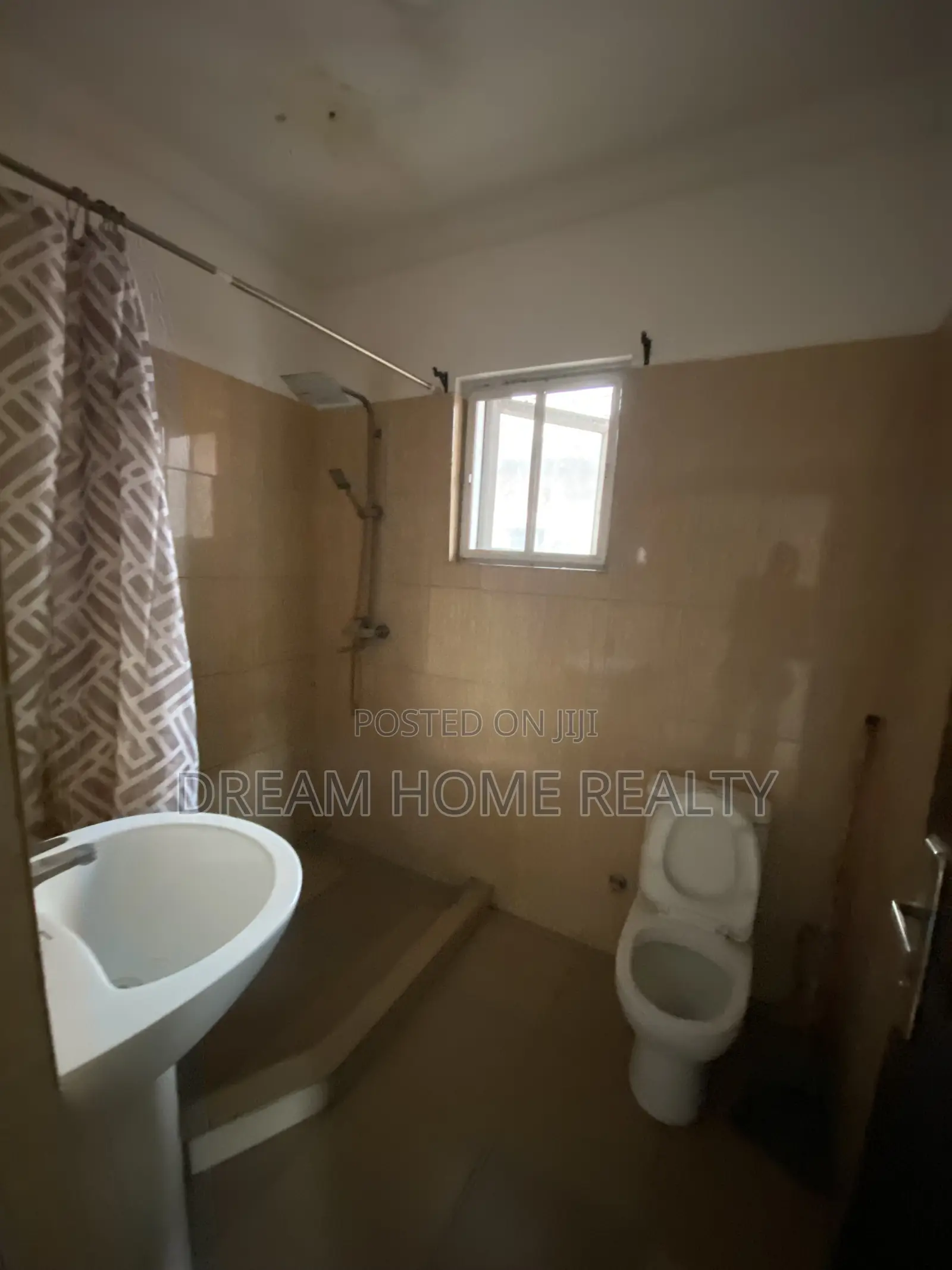 1bdrm Room & Parlour in Opposite Vgc for rent in VGC / Ajah