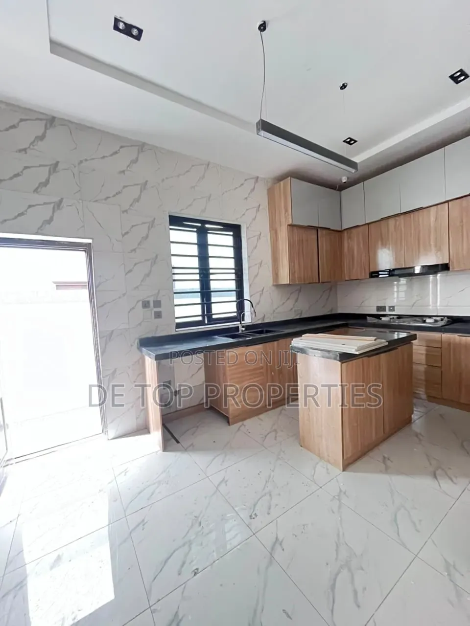 4bdrm Duplex in Orchid Road, Lekki Expressway for rent in Lekki Expressway