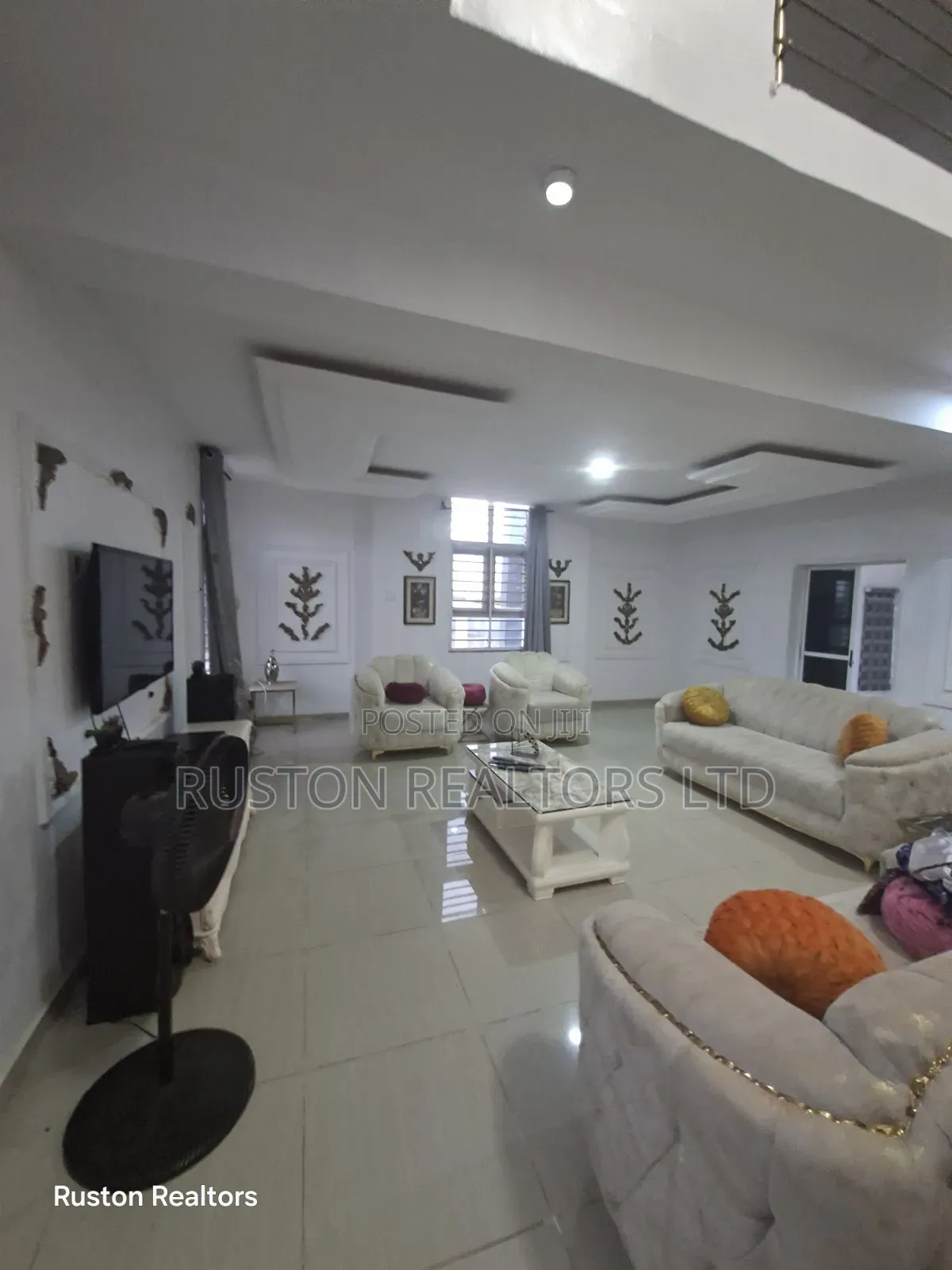 Furnished 5bdrm Duplex in Akala Express for sale in Akala Express
