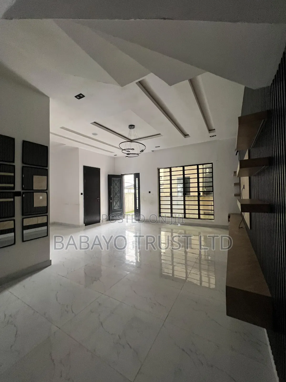 5bdrm Duplex in Lekki Phase 1 for rent in Lekki Phase 1