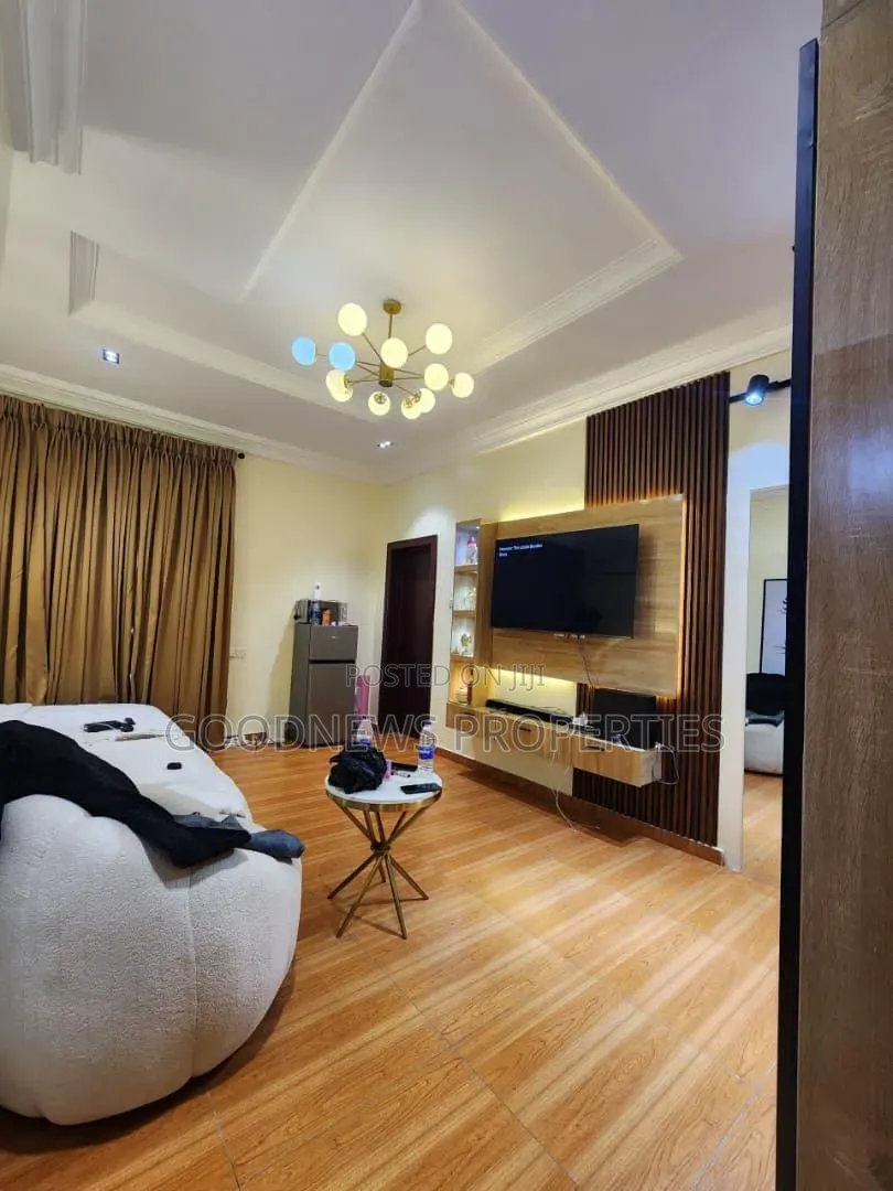 Furnished 1bdrm Shared Apartment in Ikota for rent in Ikota