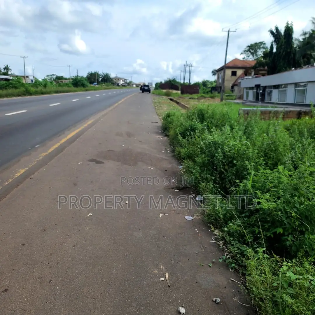 54 Plots for Sale Along Umuahia Express Tower in Umuahia