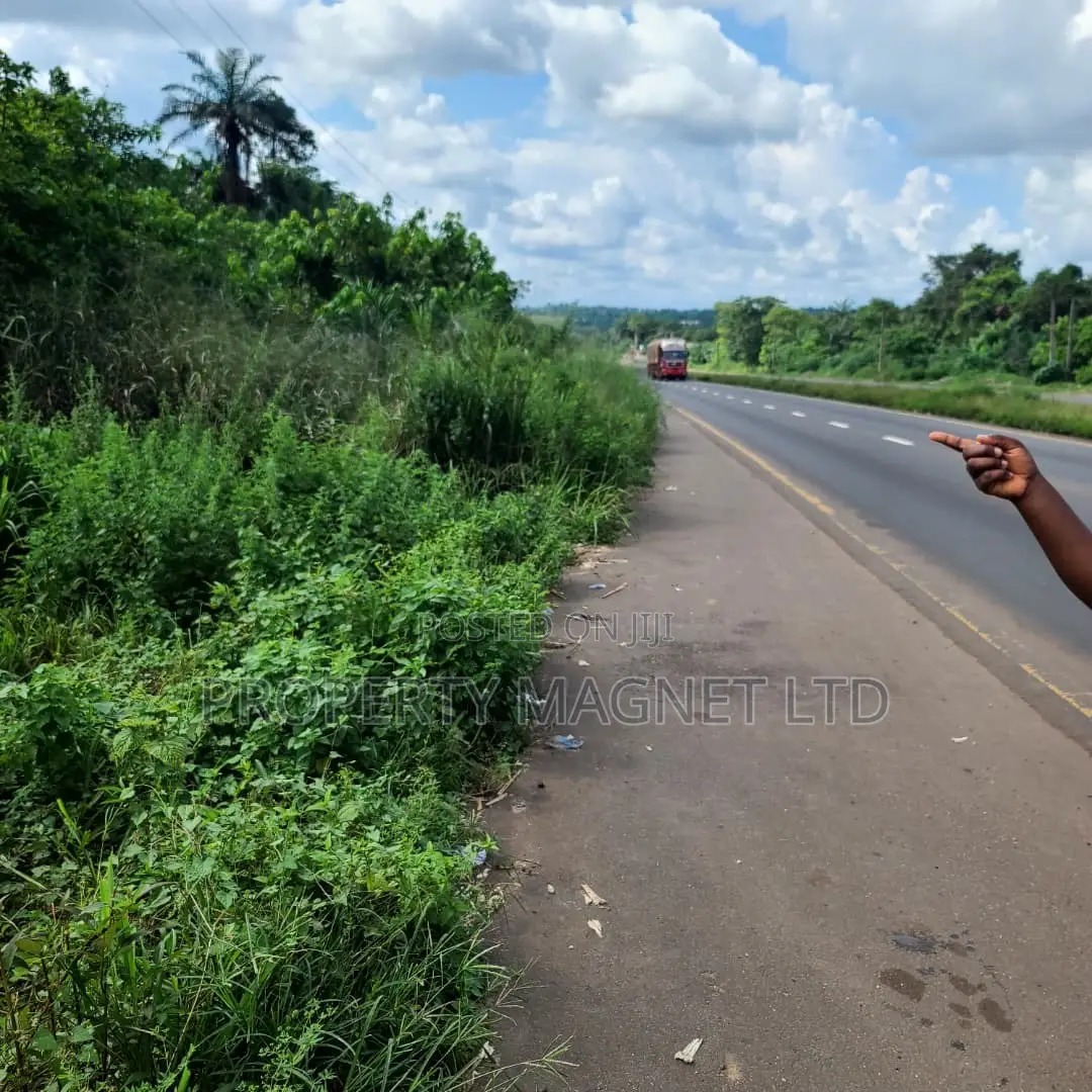 54 Plots for Sale Along Umuahia Express Tower in Umuahia