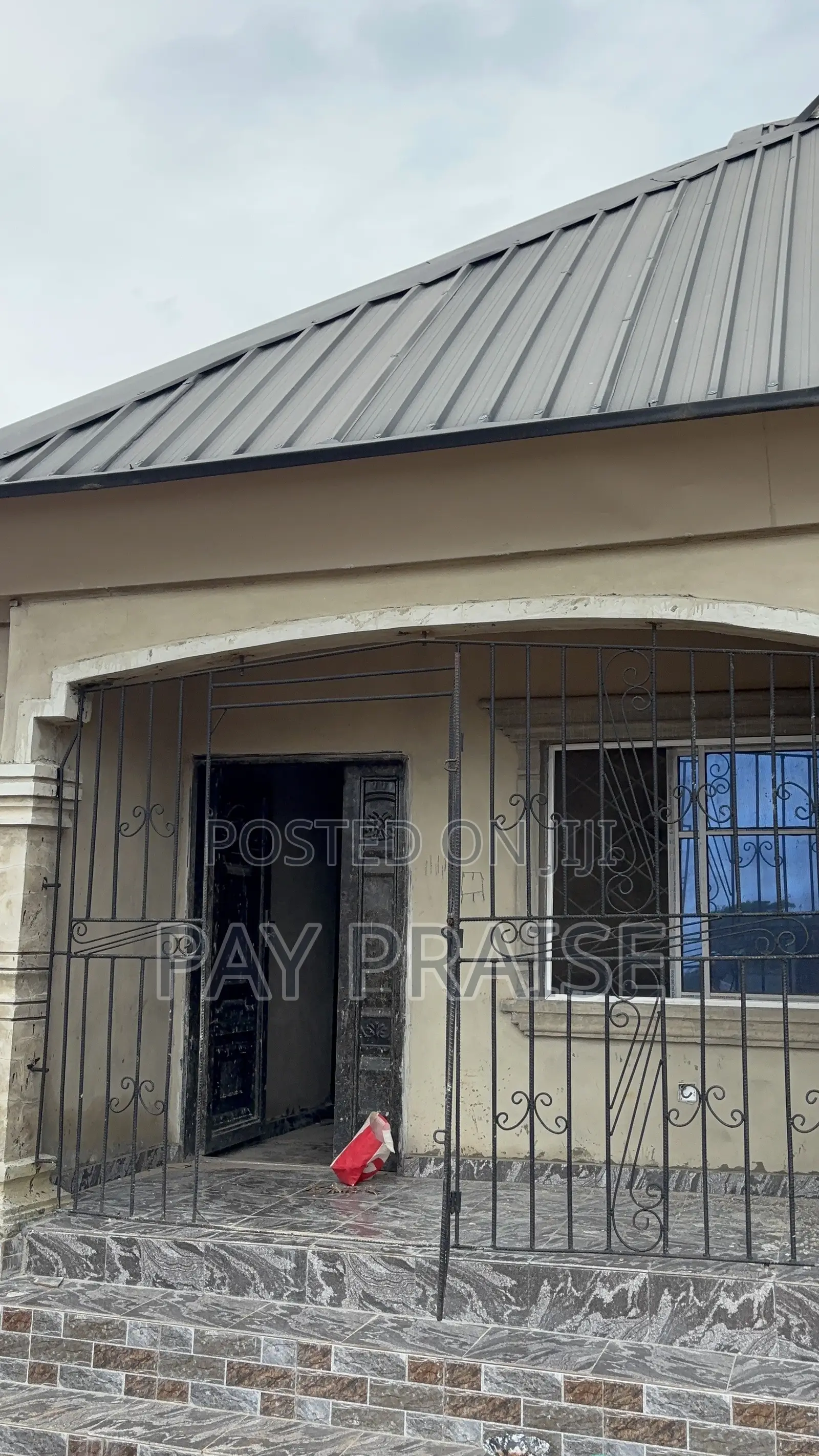 1bdrm Room & Parlour in Harmony, Ita Oluwo for rent in Ita Oluwo