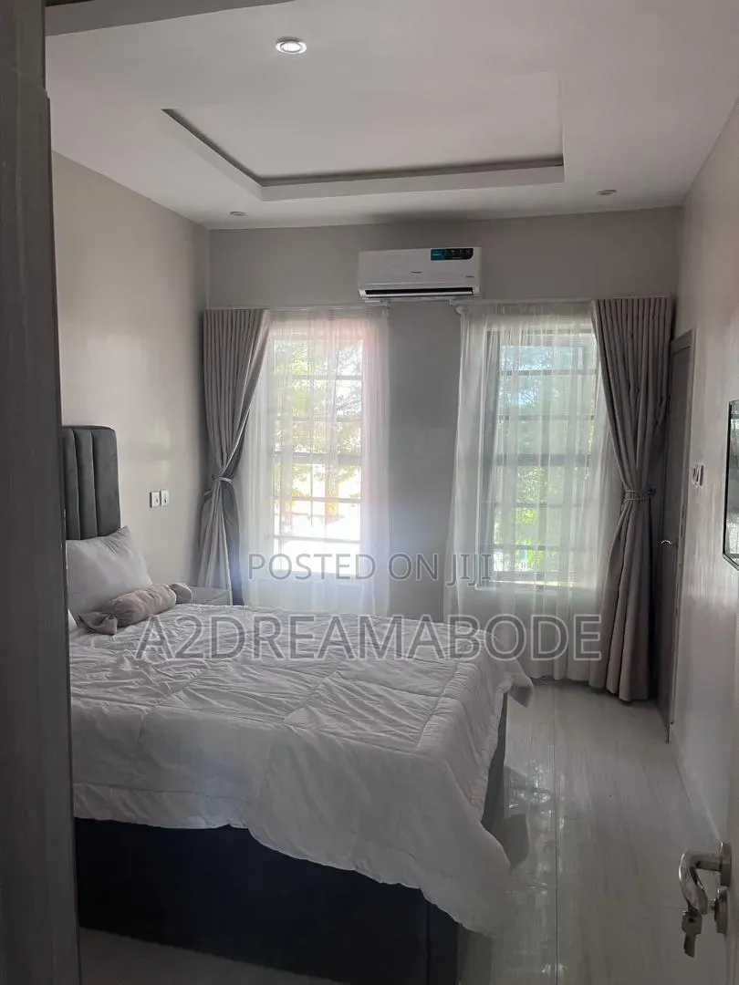 Furnished 3bdrm Apartment in Lekki for sale in Lekki Phase 1