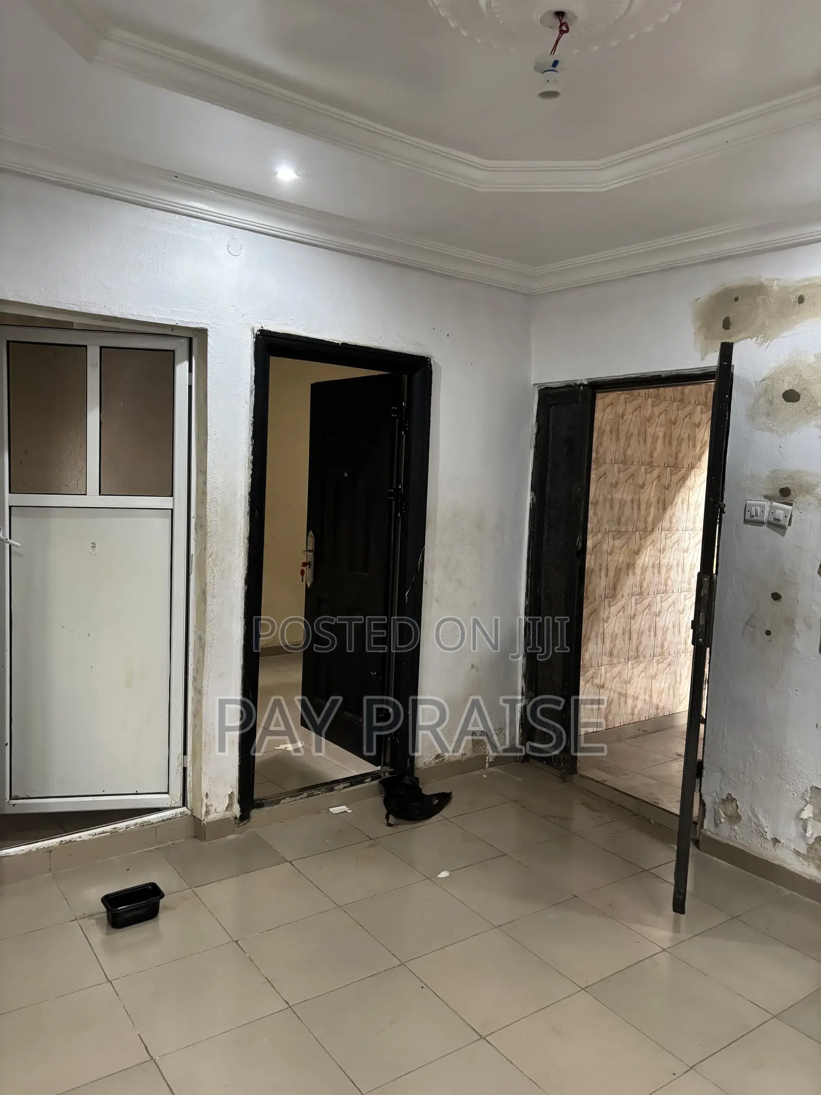 1bdrm Room & Parlour in Adamo for rent in Adamo