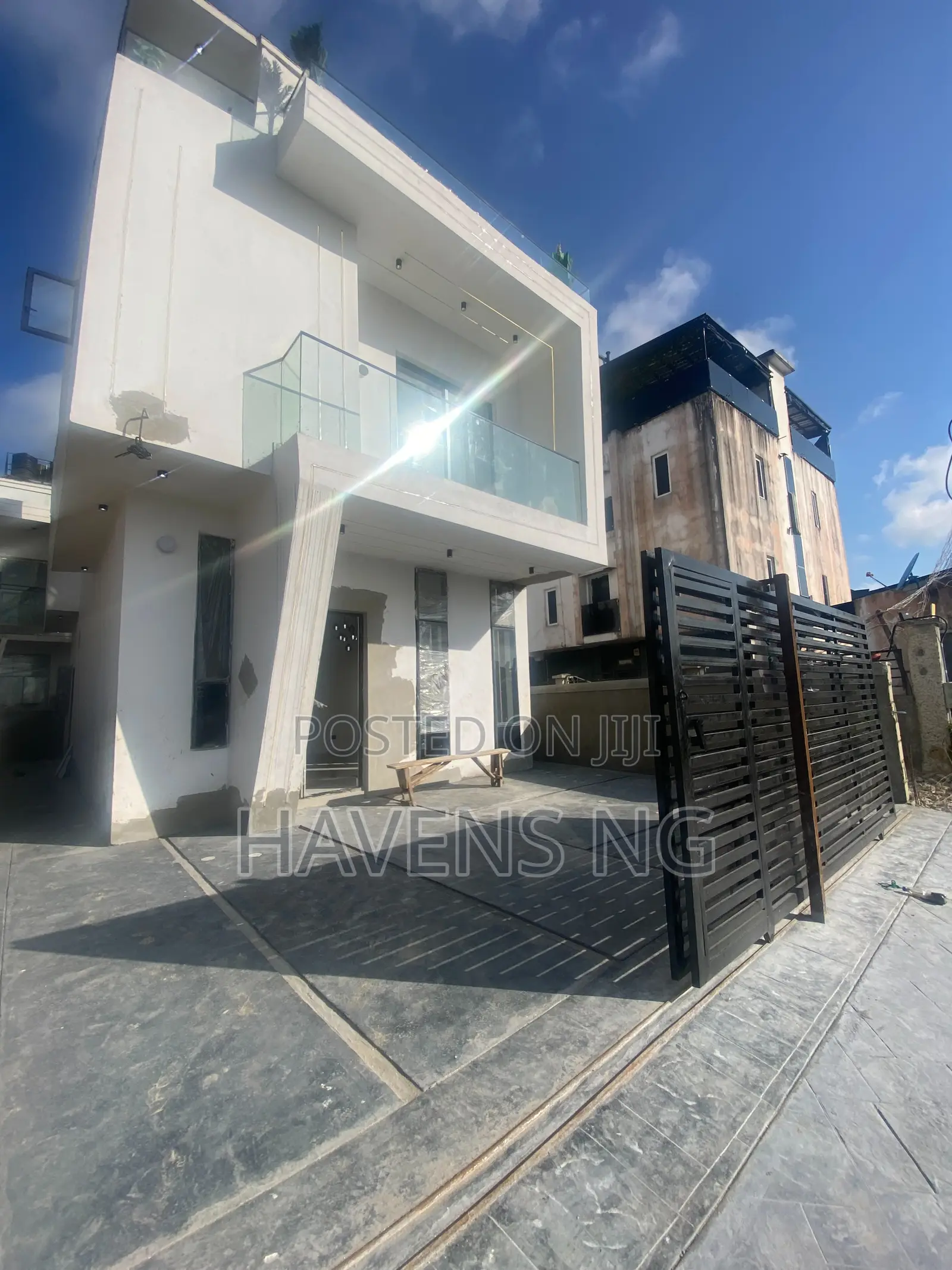 4bdrm Duplex in Sangotedo for sale in Sangotedo