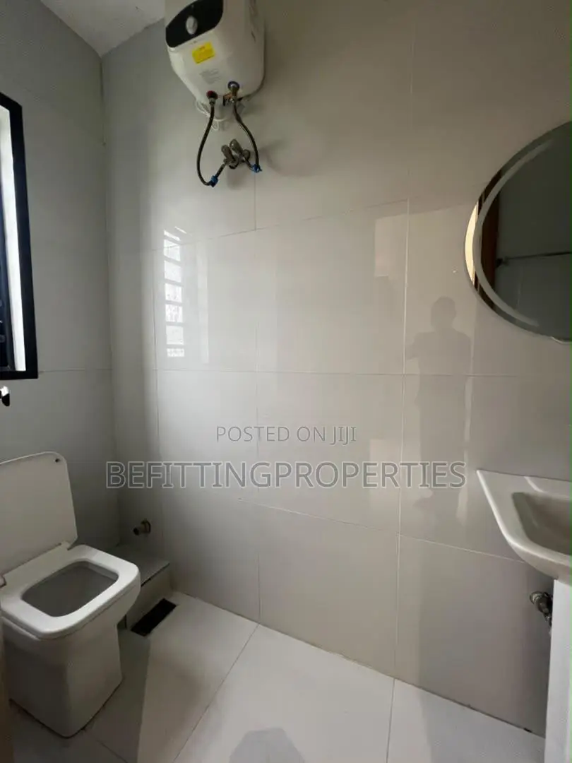 4bdrm Duplex in Lekki Phase 1 for sale in Lekki Phase 1
