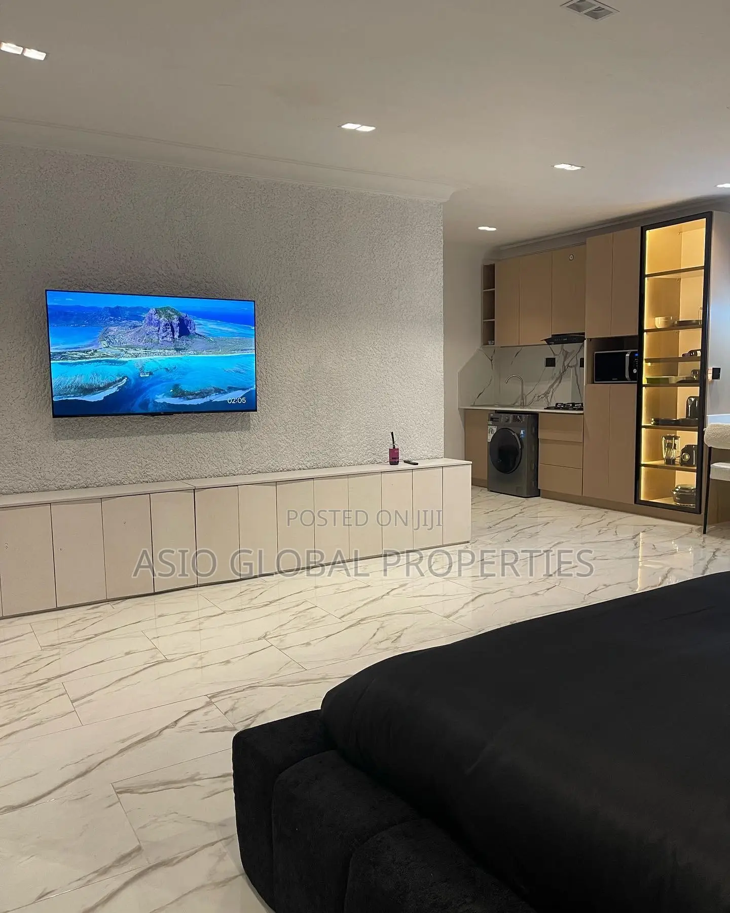 Spacious and Luxurious Studio With Pool Apartment in Osapa Lekki in Osapa london